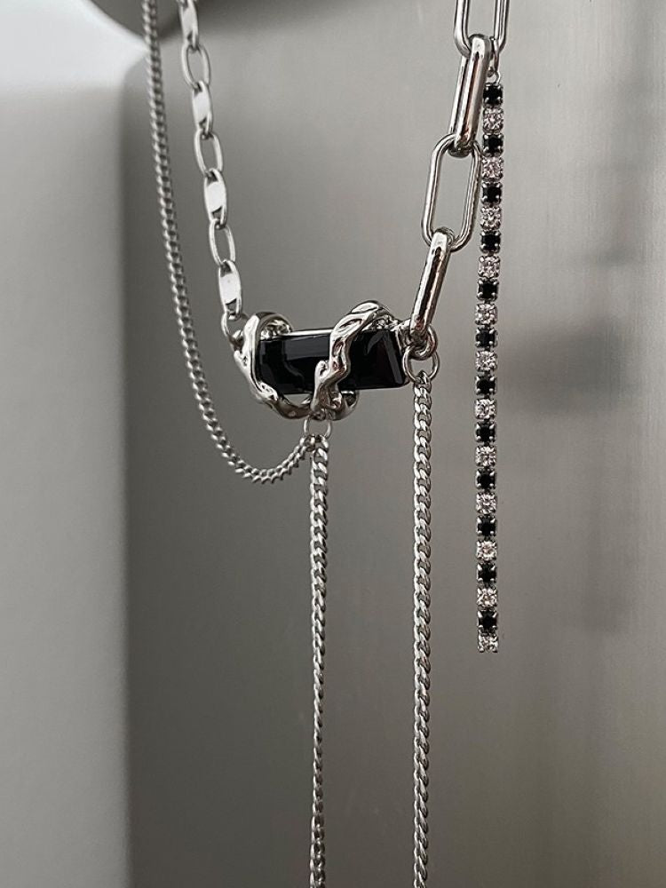 【DARKBOX】Black zircon asymmetric tassel chain necklace DB0019