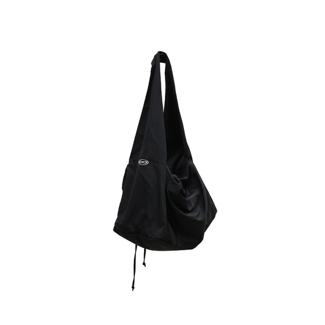【FUZZYKON】Black color nylon messenger bag FK0006