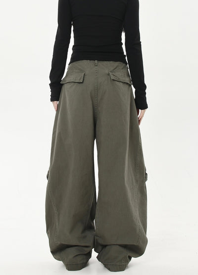 【Blacklists】Diagonal line design silhouette wide cargo pants  BL0038