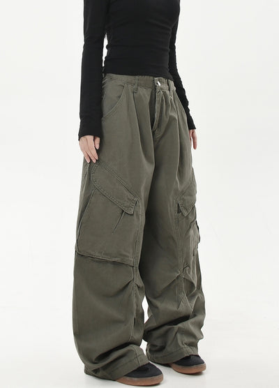 【Blacklists】Diagonal line design silhouette wide cargo pants  BL0038