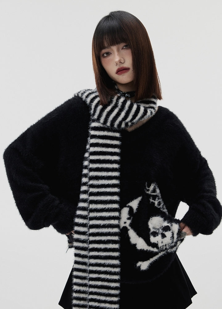 【YUKAHOUSE 】Monotone skull design oversized knit sweater  YO0017