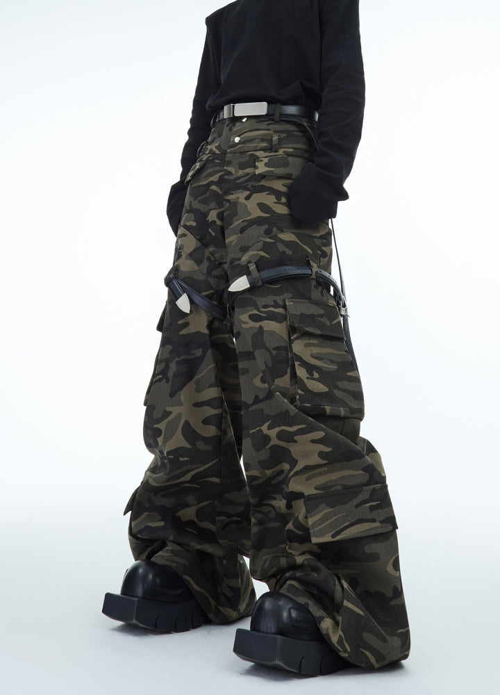 【Culture E】Wide silhouette double belt plus gimmick camouflage cargo pants  CE0164