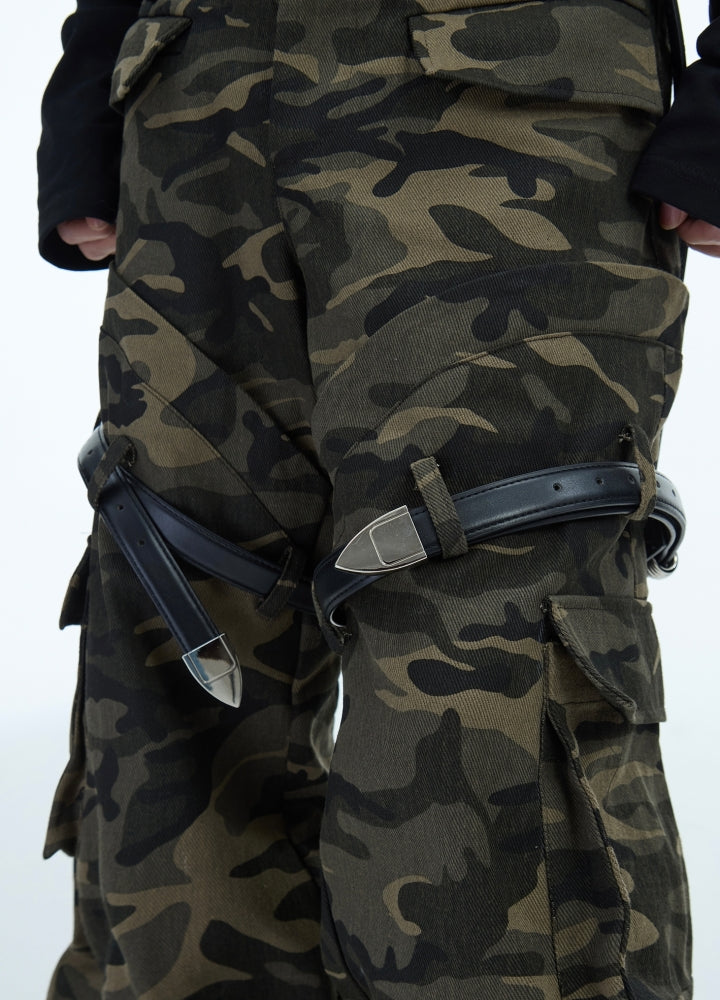 【Culture E】Wide silhouette double belt plus gimmick camouflage cargo pants  CE0164