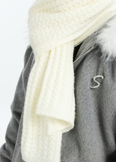 【INS】Long silhouette basic light color muffler  IN0048