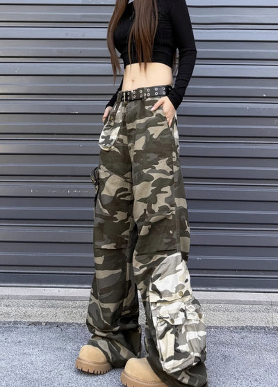 【W3】Gimmick pocket design docking camouflage pants  WO0089