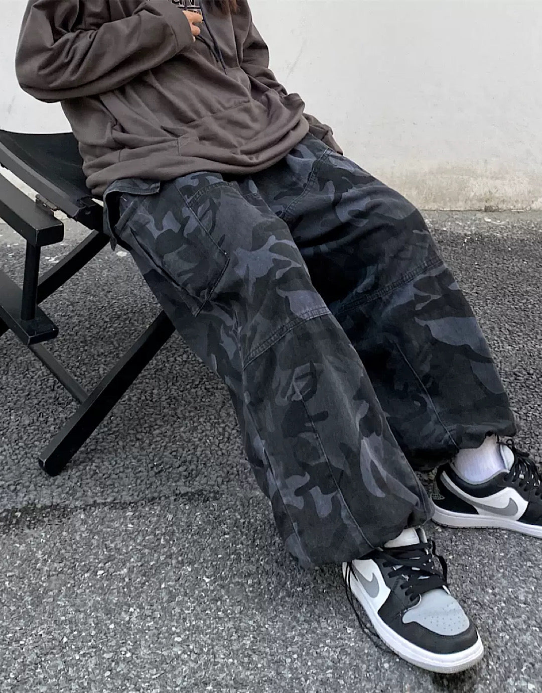 Black camouflage baggy pants  HL2662