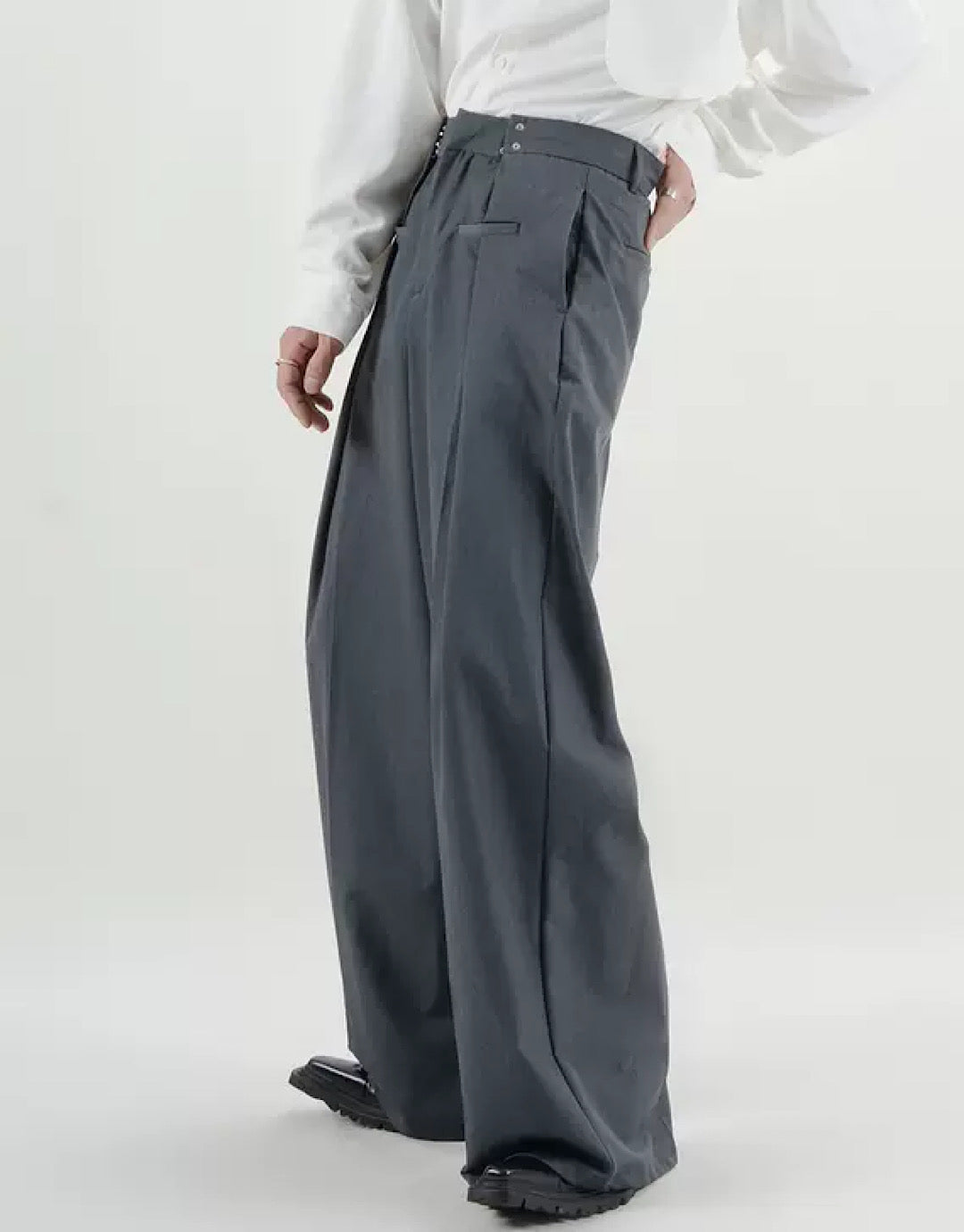 【LUCE GARMENT】Belt adjustment high waist pants LG0021