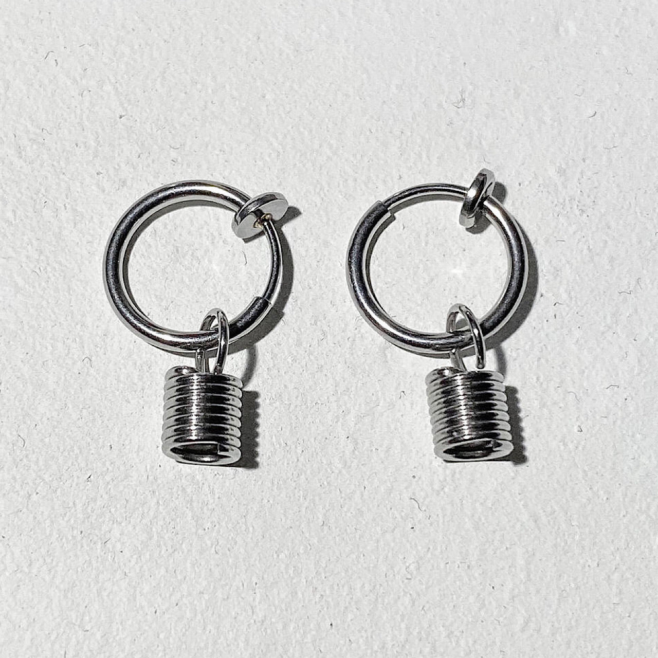 spring design earrings HL0550